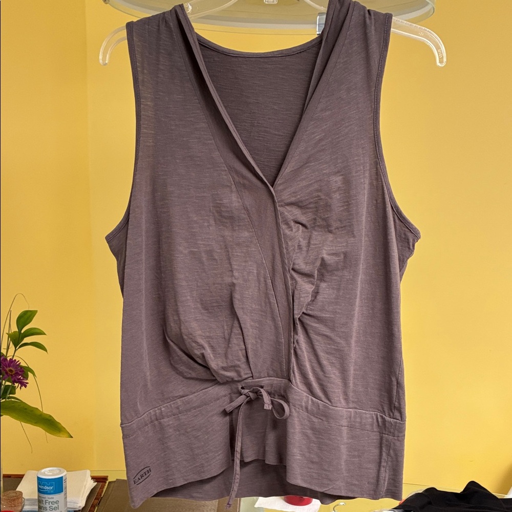 Women's Sleeveless Wrap Top - Brown